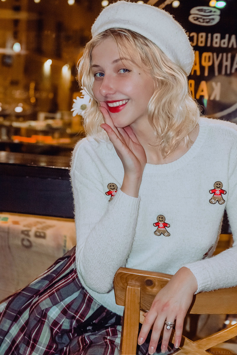 Юлия, 19 лет, 2 размер груди